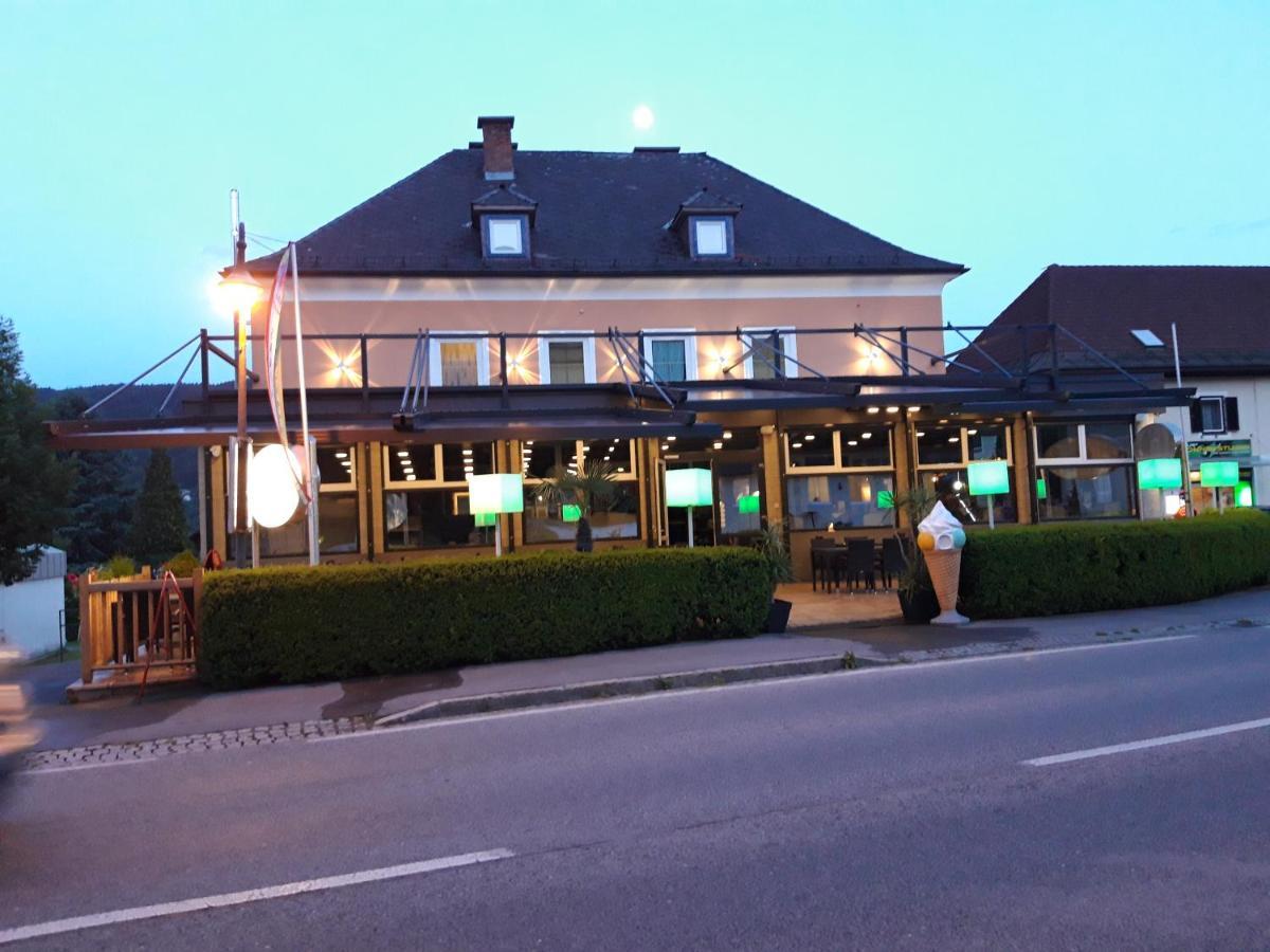 Santa Lucia Apartments Bodensdorf Esterno foto
