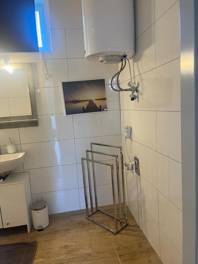 Santa Lucia Apartments Bodensdorf Esterno foto